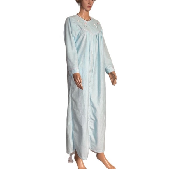 Saybury ~ Women’s Small ~ Turquoise W/ Pink Floral Embroidery ~ Robe ~ New